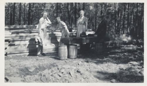 1940 August House arrives