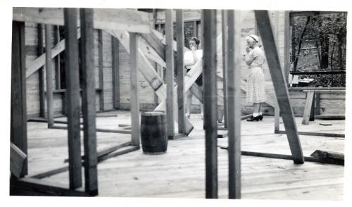 1940 August Pearl and Grandma Fuller