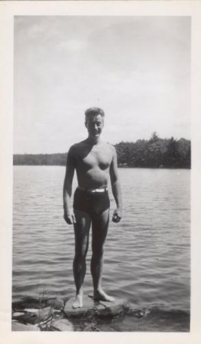 BillDavidsDockLakeT16Aug1945