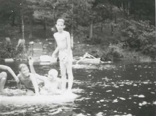 Lake T Ricky Davids Tommy Hughes Saafs 1958