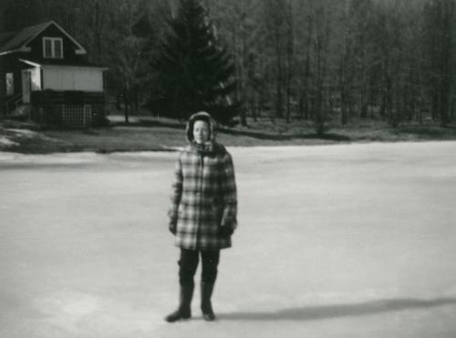 Mom Lake T Outlet 1959